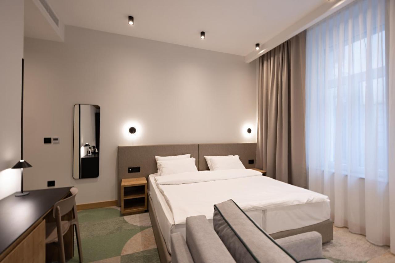 Hop Inn Rooms & Suites Belgrad Exterior foto