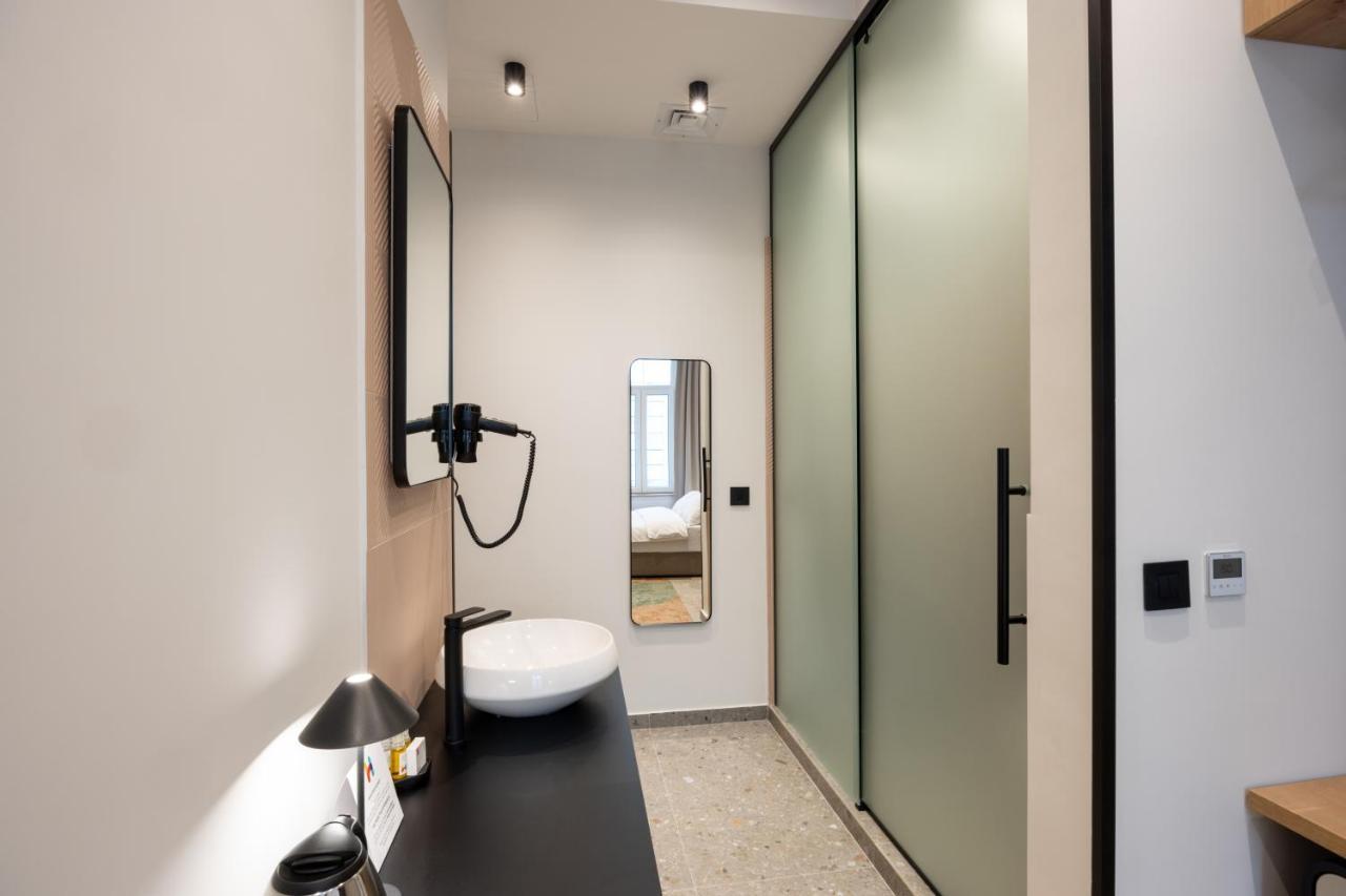 Hop Inn Rooms & Suites Belgrad Exterior foto