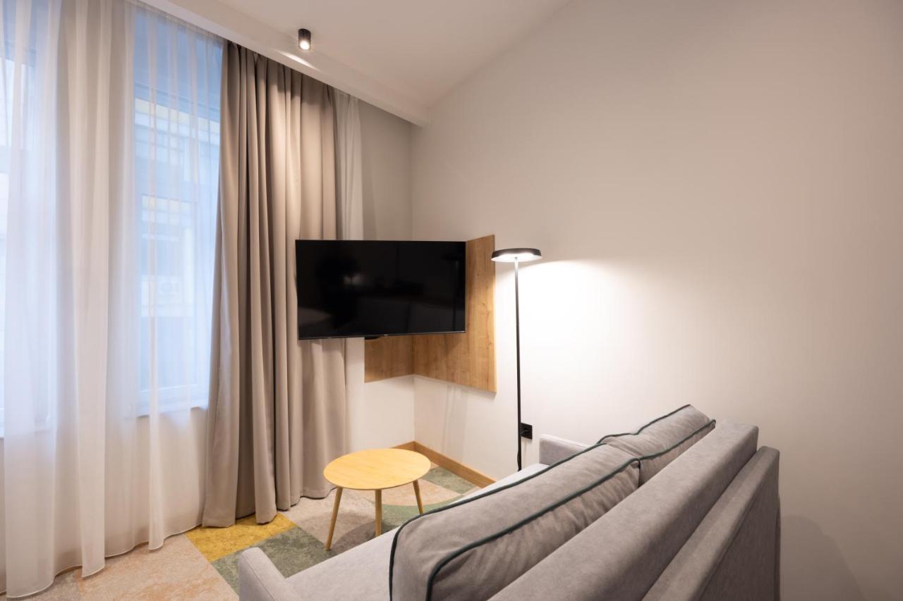 Hop Inn Rooms & Suites Belgrad Exterior foto