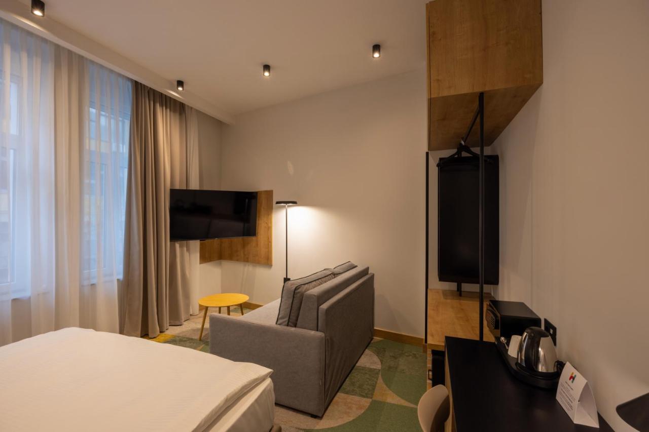 Hop Inn Rooms & Suites Belgrad Exterior foto