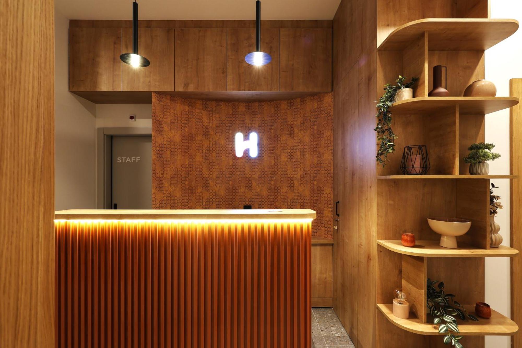 Hop Inn Rooms & Suites Belgrad Exterior foto
