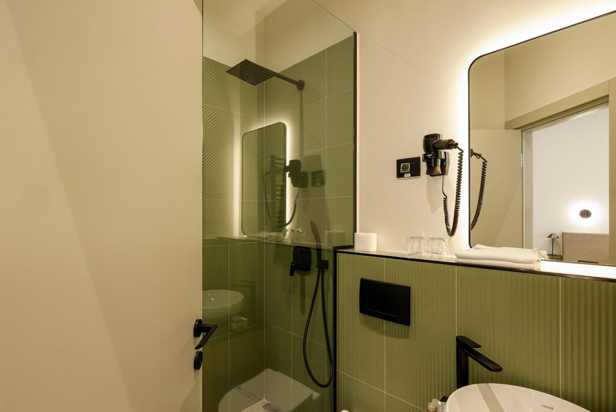 Hop Inn Rooms & Suites Belgrad Exterior foto