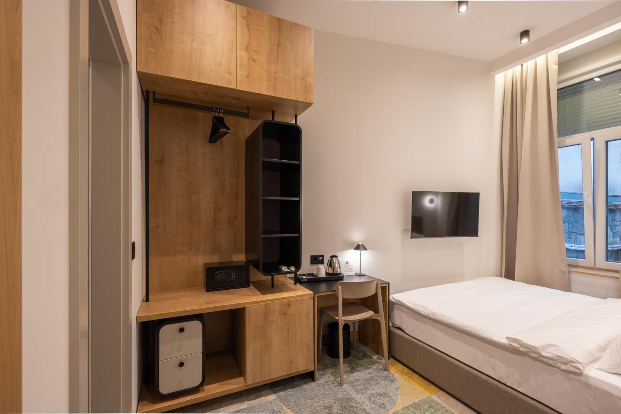 Hop Inn Rooms & Suites Belgrad Exterior foto